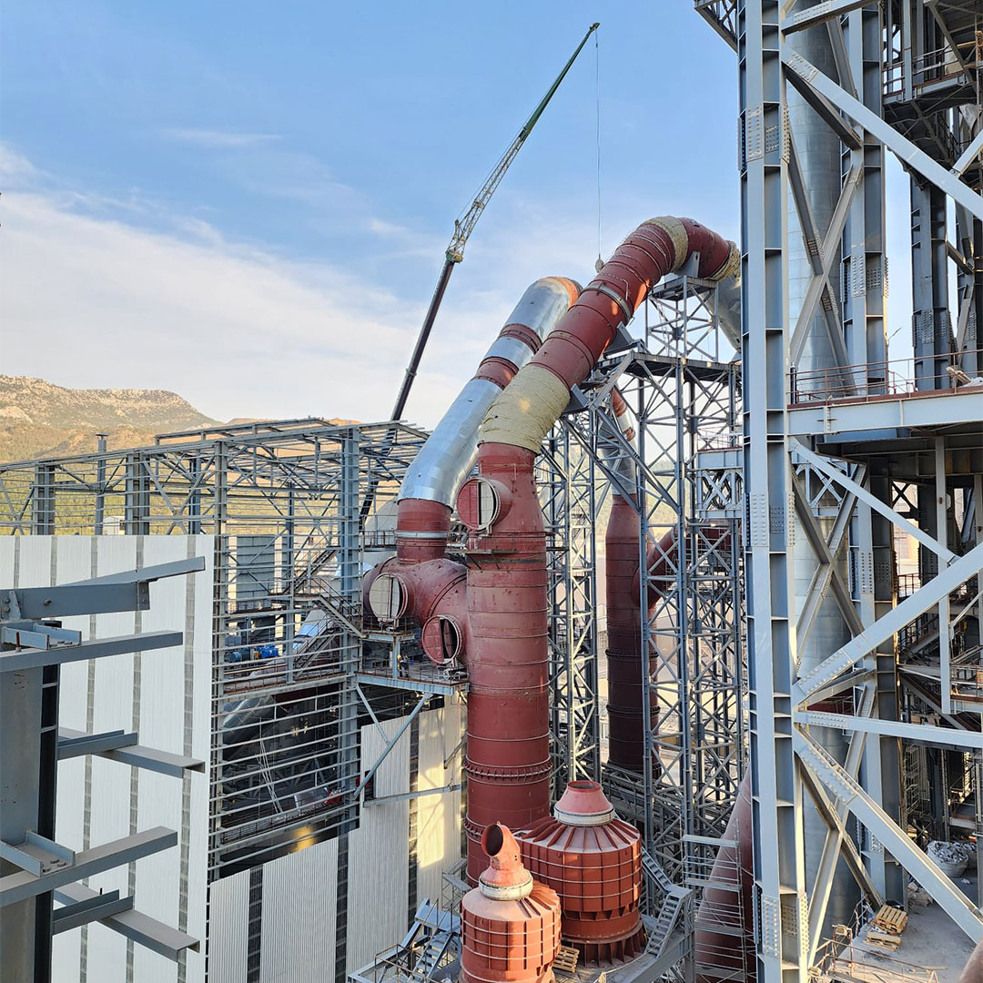 MEDCEM ÇİMENTO FAB. MEDCEM 9.000 TON GÜN KLİNKER KAPASİTESİNE SAHİP YENİ ÜRETİM HATTI PROJESİ GAZ KANALI VE TAŞIYICI ÇELİK MONTAJ İŞLERİ